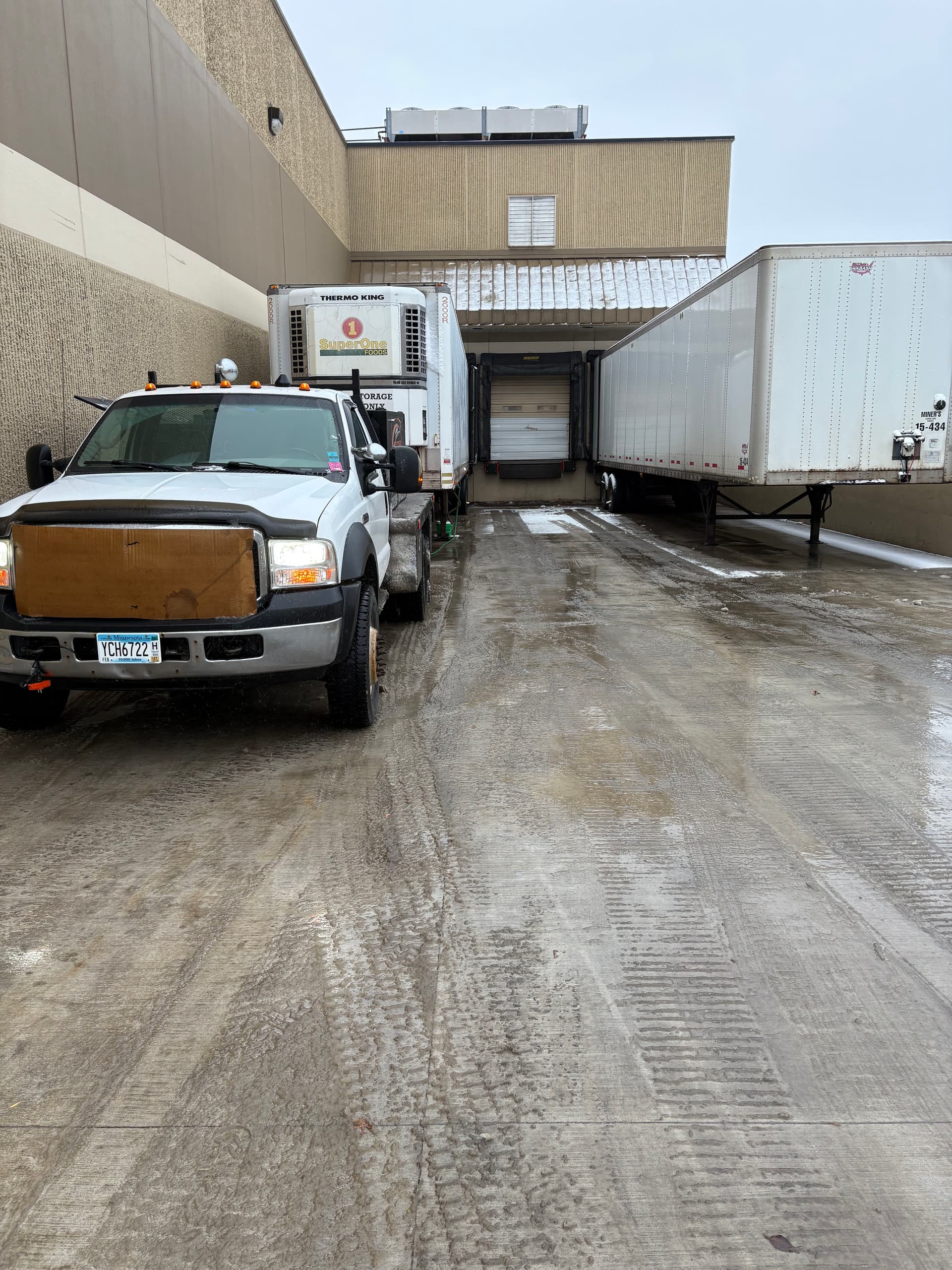 Gallery photos for Snowstorm Fuel Delivery Keeping Minnesota Moving: Image #1