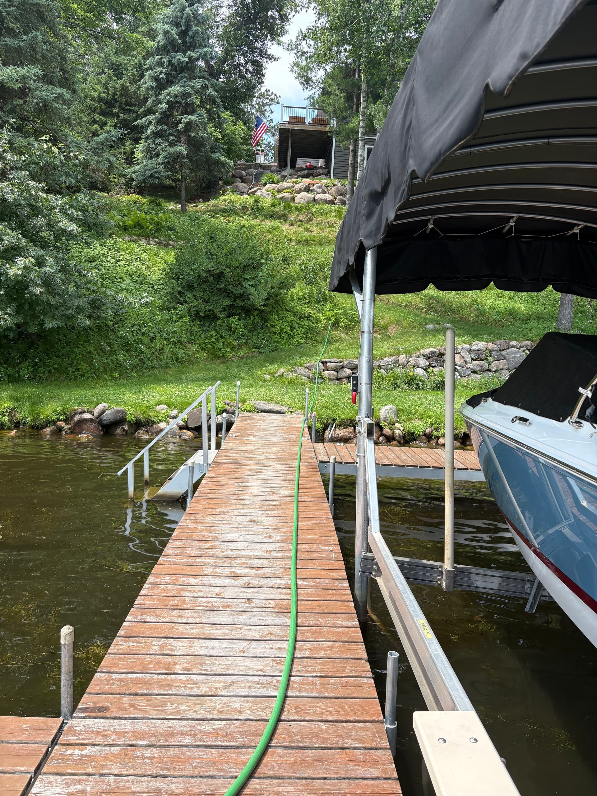 Gallery photos for Mobile Boat Refueling on Gull Lake - No Dock Access Too Tough: Image #1